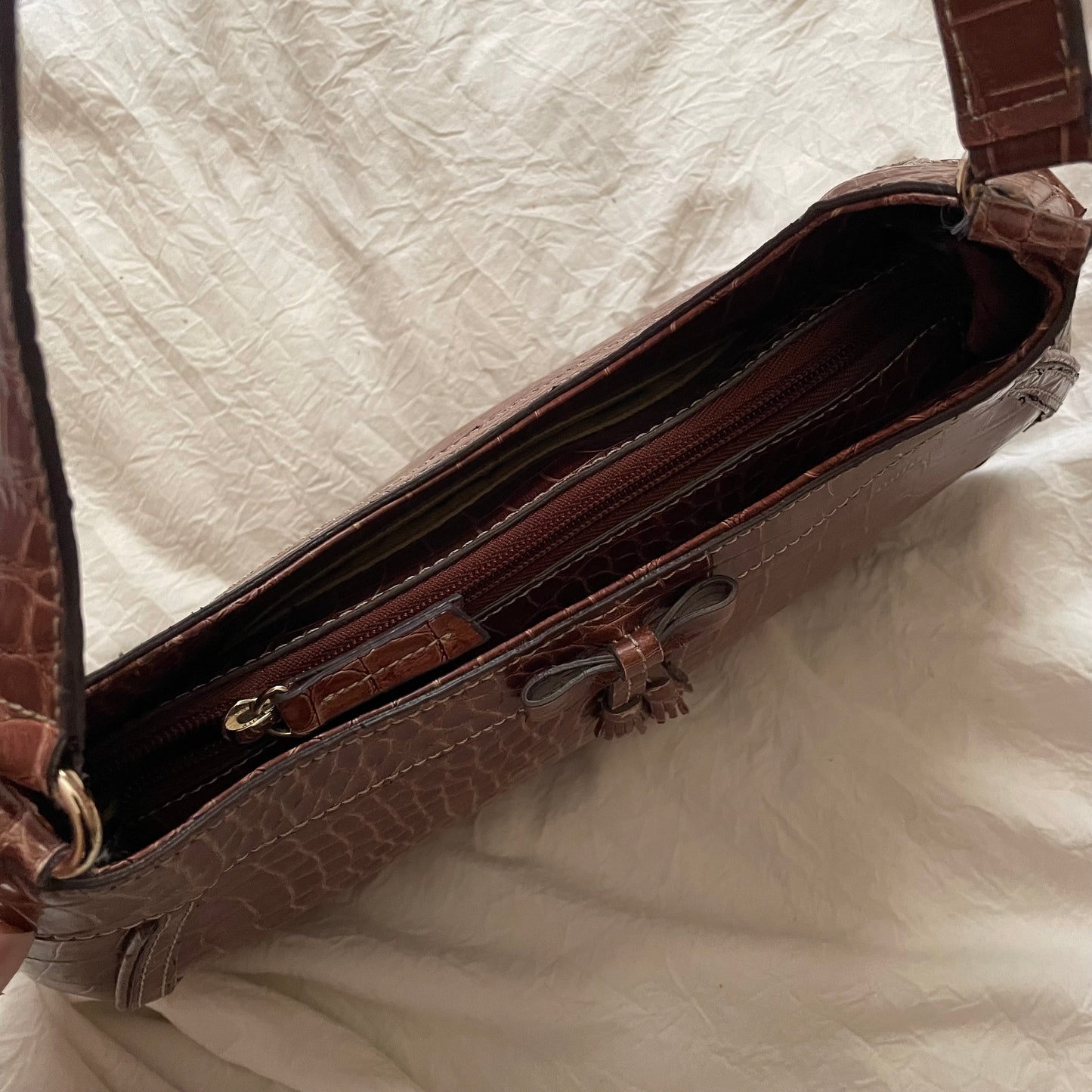 Vintage Liz Claiborne Cognac Brown Faux Crocodile Leather Boho Shoulder Bag