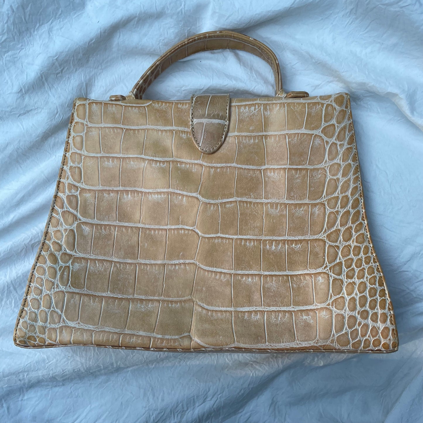 Vintage Sondra Roberts Tan Croc Embossed Patent Leather Bag
