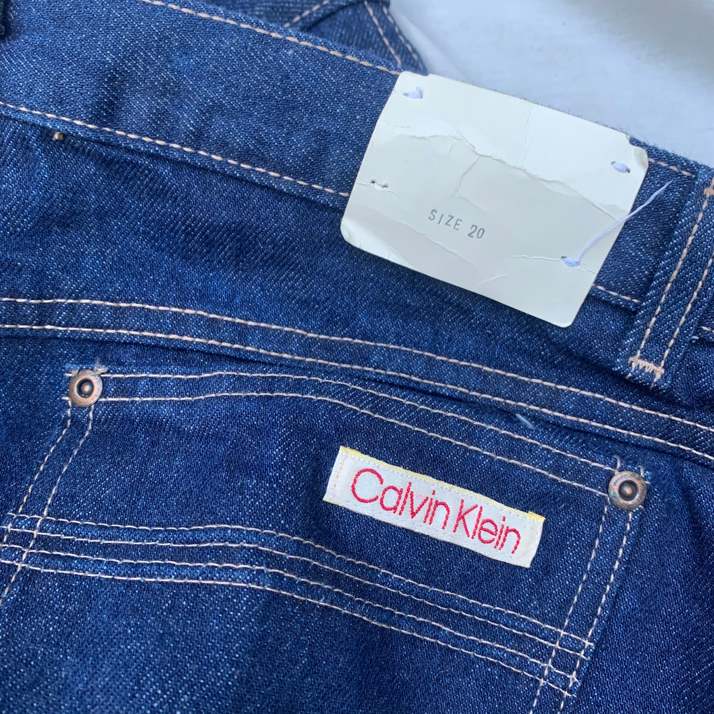 Vintage 70s Calvin Klein High-Waisted Dark Wash Straight Leg Jeans (12/14) (NWT)