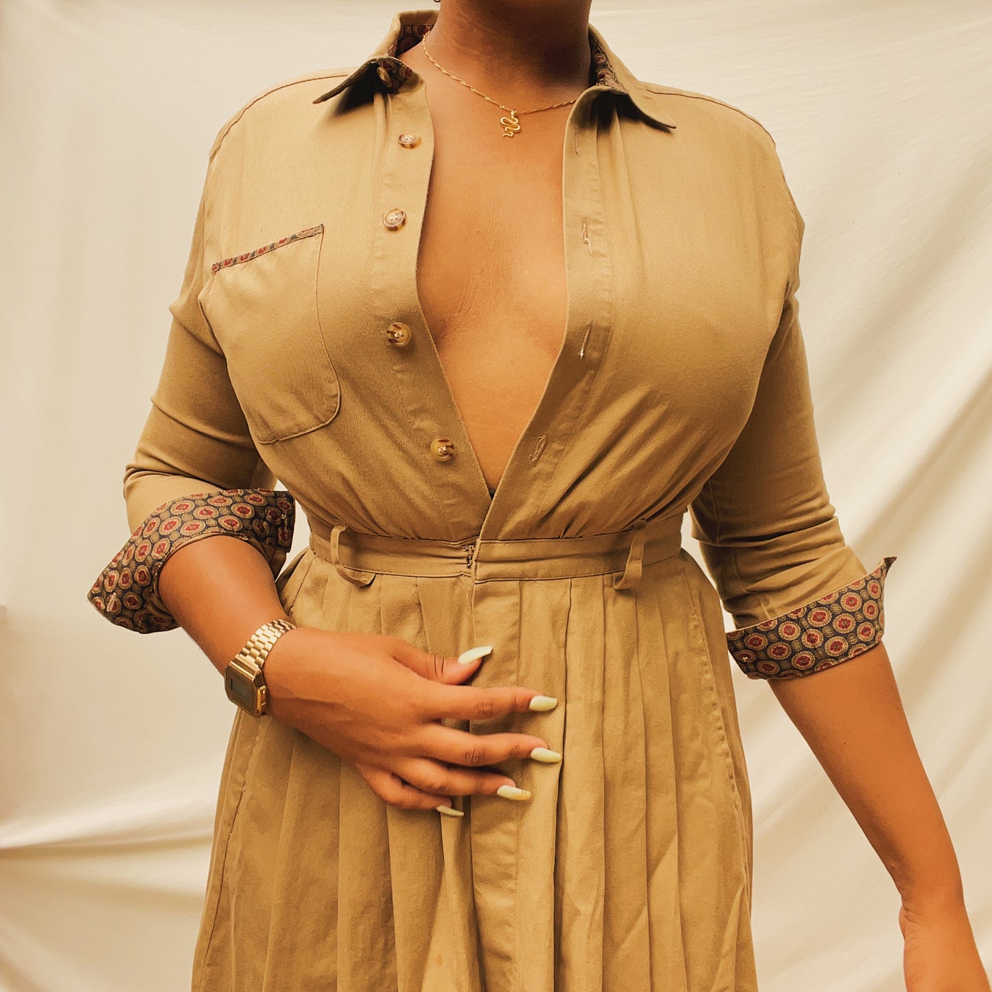 ‘Khadeeja’ Button-Thru Khaki Dress (Sz. M/8)