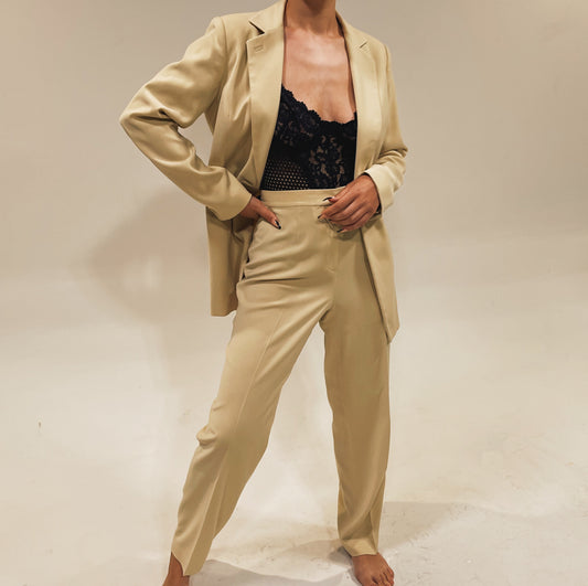 'Rachelle' Beige Blazer Pantsuit (M)