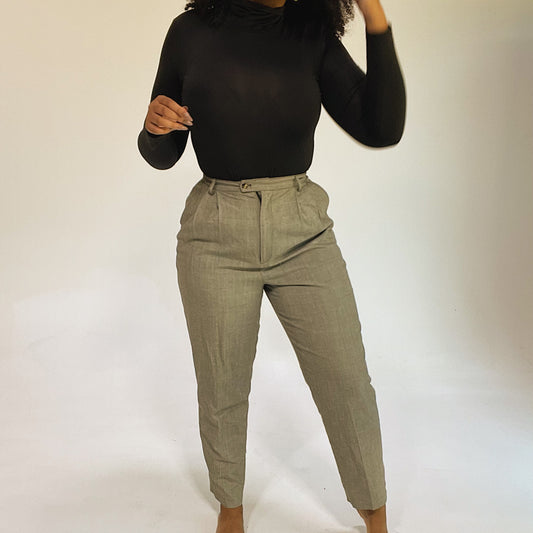 'Emelie' Grey Plaid High-Waisted Pants (L/12)
